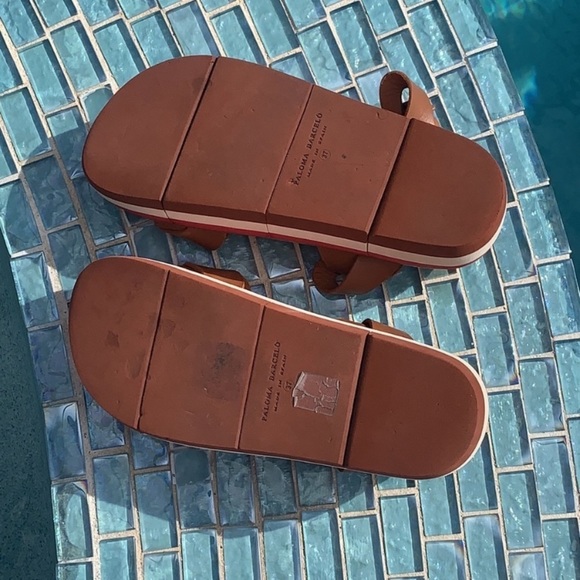 Paloma Barcelo Lara Tri-Color Platform Sandals - Picture 8 of 8